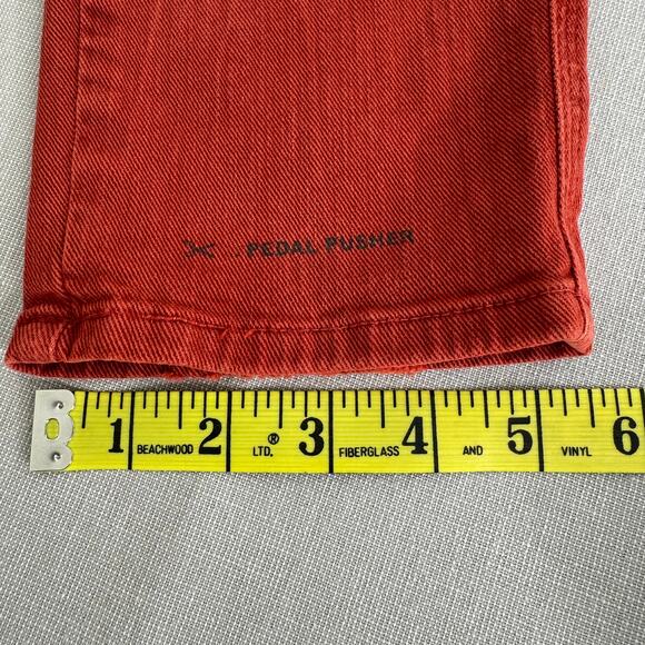 Closed pedal pushers - Picture 14 of 15